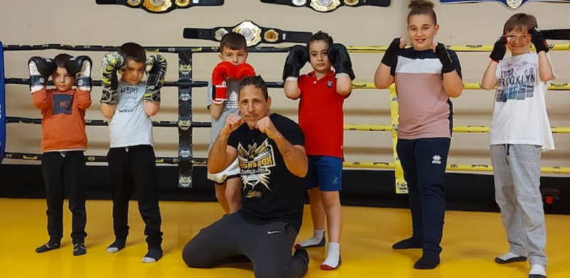 Beneficios práctica artes marciales por niños