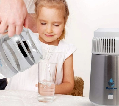 Destilador de agua portátil